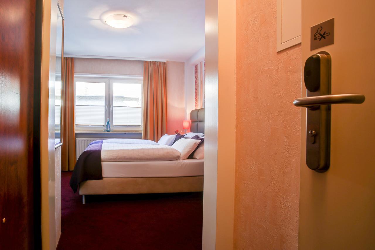 Rhein Neckar Hotel Mannheim Exterior photo