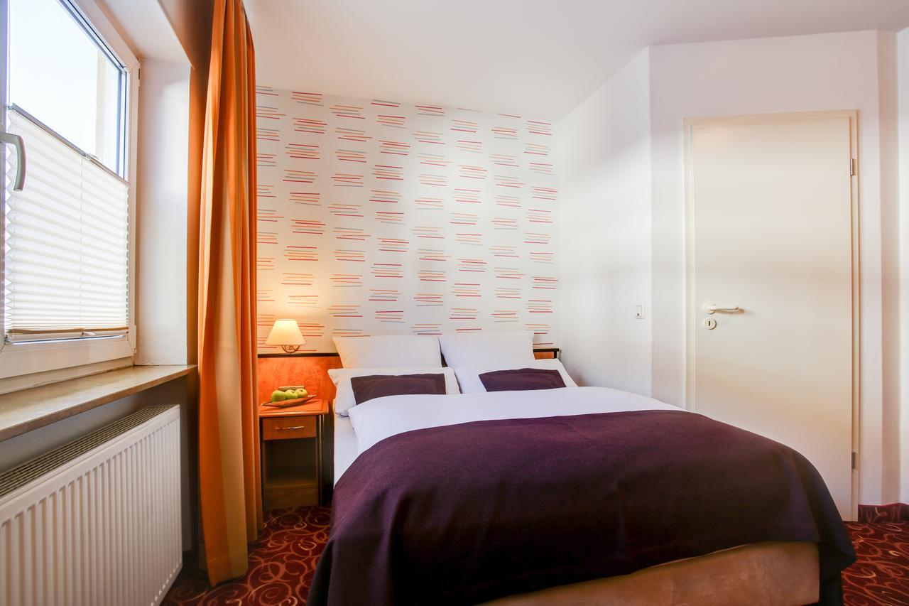Rhein Neckar Hotel Mannheim Exterior photo